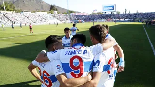 Zampedri desató la euforia en San Carlos con el segundo gol de la UC ante Huachipato