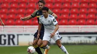 Leeds sufrió dura caída ante Stoke a dos semanas de su estreno en la Premier