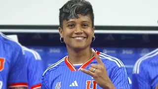 Fernanda Pinilla alertó que el fútbol femenino está en riesgo con potente mensaje en el 8M