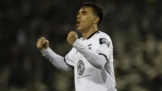 Colo Colo dio vuelta el compromiso ante Everton con autogol de Marcos Velásquez