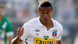 El ex Colo Colo Macnelly Torres anunció su retiro del fútbol