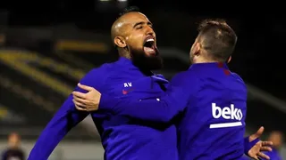 Los mejores golazos y jugadas de Arturo Vidal en los entrenamientos de Barcelona