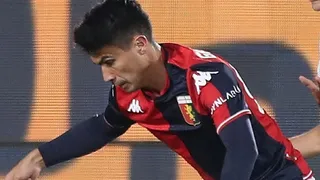 Pablo Galdames fue titular en empate de Genoa ante Venezia en la liga italiana