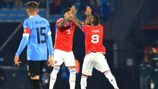 ¡Tremendo! Vidal igualó récord de Messi al anotar goles en cinco Clasificatorias