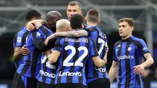 Inter se impuso ante Udinese y quedó como único perseguidor de Napoli en la Serie A