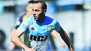 Cuerpo médico de Racing evaluará operar a Marcelo Díaz por lesión de rodilla