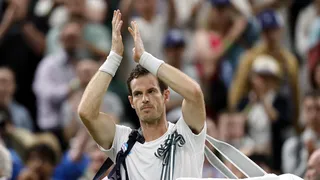 Duelo de Murray y Tsitsipas fue suspendido y continuará este viernes en Wimbledon