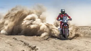 Kevin Benavides desbancó a Pablo Quintanilla de la tabla general en el Atacama Rally