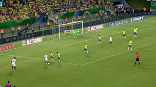 La lujosa jugada de Soteldo ante Brasil que encendió las redes sociales