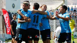 Iquique derrotó a Palestino y logró su primera victoria como local en el Campeonato Nacional