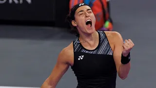 Caroline Garcia fulminó a Sakkari y se plantó en la definición de las WTA Finals