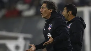 El equipo que trabajó Mario Salas en Colo Colo para el duelo de vuelta contra Barnechea