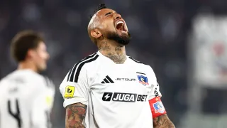 Colo Colo mueve piezas: el nuevo rol de Vidal que remece la formación alba