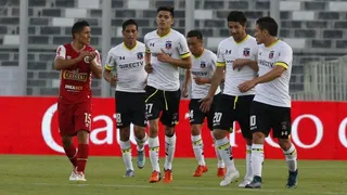 Colo Colo superó con comodidad a Universitario en última prueba antes del Clausura