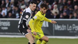 Un apagón dejó en suspenso la definición entre Unionistas y Villarreal