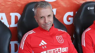 Gustavo Álvarez valoró la clasificación de la U a la Copa Sudamericana: “Es una revancha necesaria”