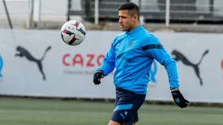 Extenista francesa: Alexis gana 300.000 euros al mes y no puede hacerle un penal a un equipo de segunda