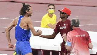 Mutaz Essa Barshim y Gianmarco Tamberi compartieron oro en el salto de altura