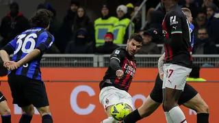 Hinchada de AC Milan aludió a canción de Shakira en el “Derby della Madonnina”