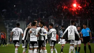 Colo Colo batió en los descuentos a Palestino y amplió su ventaja en la cima