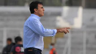 Quinteros para el duelo con Curicó: Haremos cambios porque debemos sumar minutos de juveniles