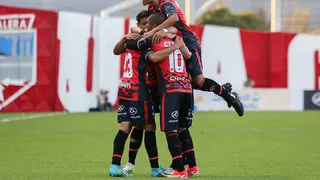 Limache ganó a Curicó y se metió en la parte alta de la tabla