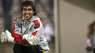 Papá de Claudio Bravo aseguró que el portero “no vuelve más a Colo Colo”