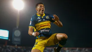 Leonardo Sequeira debutó en Everton con el gol del triunfo ante U. Católica