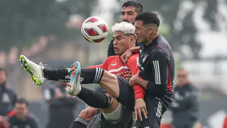 Colo Colo venció a Palestino en amistoso de práctica en el Monumental