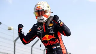 Max Verstappen dio la sorpresa y ganó el Gran Premio del 70 Aniversario en la Fórmula 1