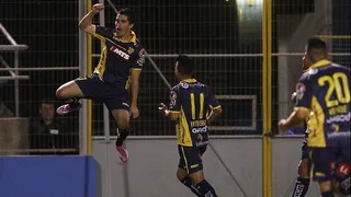 Francisco Pizarro abrió la cuenta para Barnechea en choque con U. Española