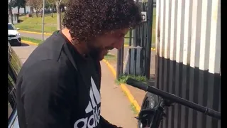 Maximiliano Falcón recibió un regalo especial en el Monumental