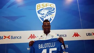 ¿Qué quiso decir el presidente de Brescia?: Balotelli es negro, está trabajando para aclararse