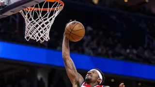 Los Wizards vencieron a Detroit y todavía sueñan con play-offs