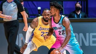 Los Angeles Lakers tropezó ante Miami Heat en la NBA