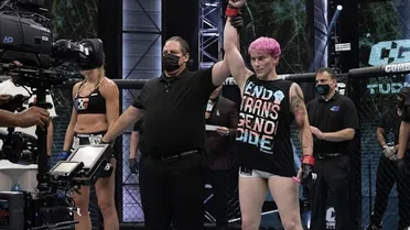 Polémica en las MMA por debut de peleadora transgénero: “Golpeó a una mujer biológica”