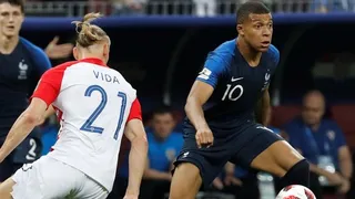 Kylian Mbappé aprovechó mala ubicación de Subasic y marcó el cuarto para Francia