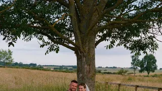 Expareja de Alexis Sánchez contrajo matrimonio con jugador de la selección inglesa