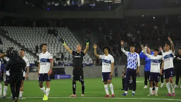 La ingeniosa fórmula que prepara U Católica para evitar butacas vacías en el Claro Arena