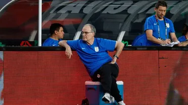 Marcelo Bielsa “vaciló” a uno de sus propios jugadores en plena conferencia de Copa América