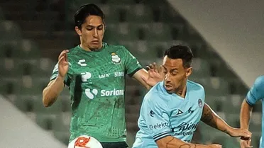 Santos Laguna de Diego Valdés goleó a un Mazatlán repleto de chilenos