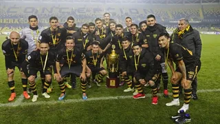 Fernández Vial celebró sus 115 años con triunfo sobre Peñarol y alzó la Copa “Nelson Acosta”