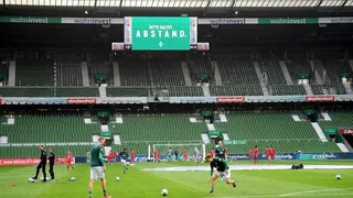 Con variadas medidas de seguridad: Así se vivió la previa del duelo Leverkusen-Werder Bremen