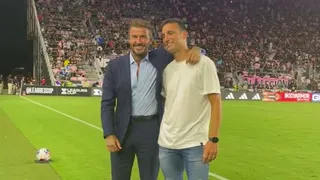 Lionel Scaloni fue a ver el partido de Inter Miami de Messi y posó con David Bechkam