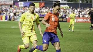 La remozada selección chilena de Rueda cayó en un intenso amistoso frente a Rumania