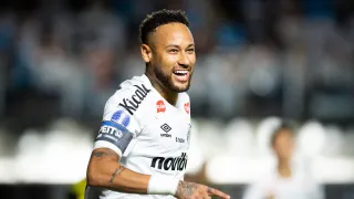 Neymar volvió a anotar tras 14 años en torneos Conmebol: Su última víctima había sido U de Chile