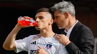 Colo Colo se prepara para perder a su figura: el nombre que busca Blanco y Negro para reemplazar a Lucas Cepeda