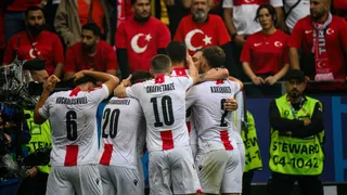 [VIDEO] La debutante Georgia se abrazó por primera vez en la Eurocopa