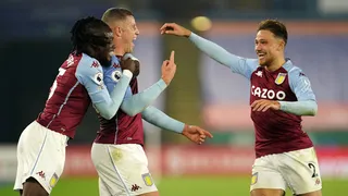 Aston Villa trepó al subliderato de la Premier League tras derribar a Leicester City