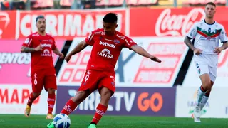 Ñublense derribó a Palestino y mantuvo el pulso por la parte alta del torneo